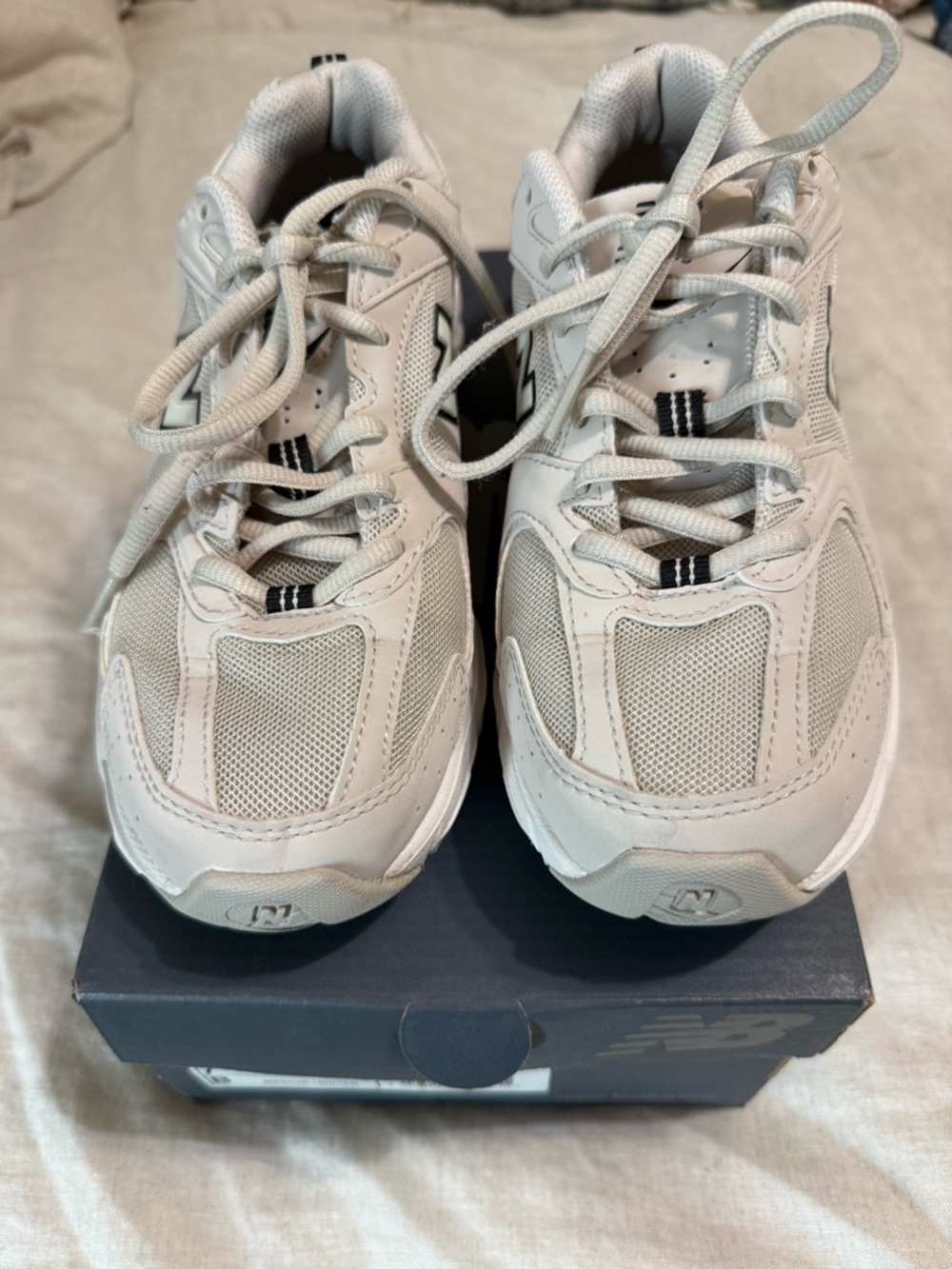 New Balance 530 Beige and White Women's Sneakers